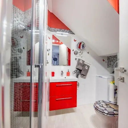 Kikka House *